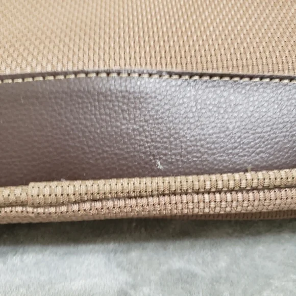 Samsonite Wheat Brown Briefcase - Picture 12 of 16